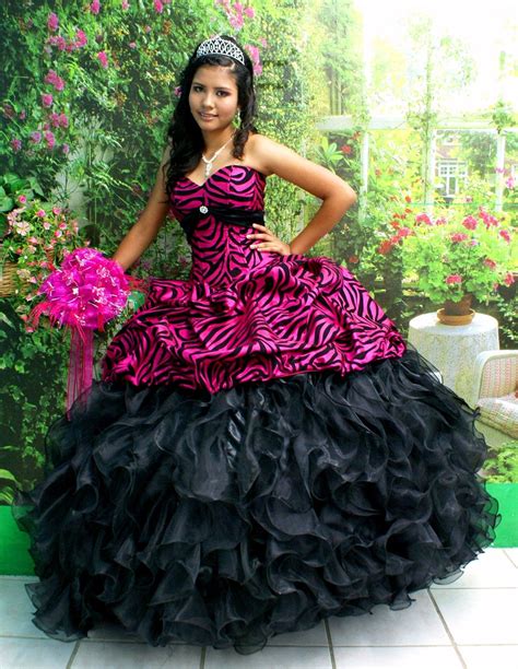 Find stunning Quinceanera dresses at Plaza Fiesta - Shop now!